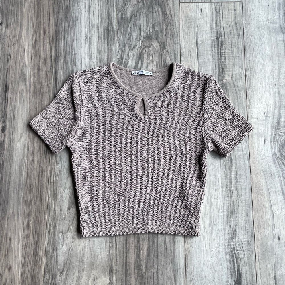 Zara short sleeve top - Picture 1 of 3